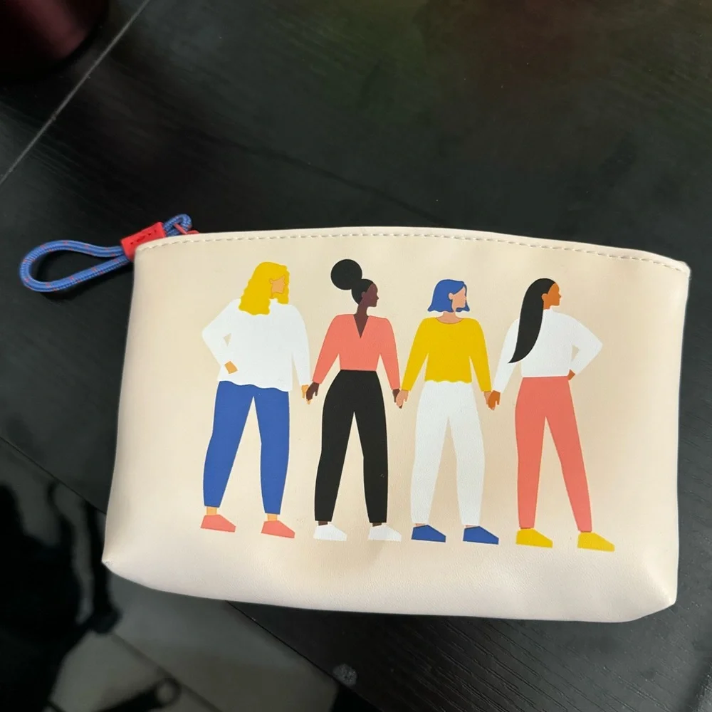 Ipsy Confidence Comes From Within Makeup Bag